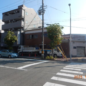 本日より解体工事をスタートしております！